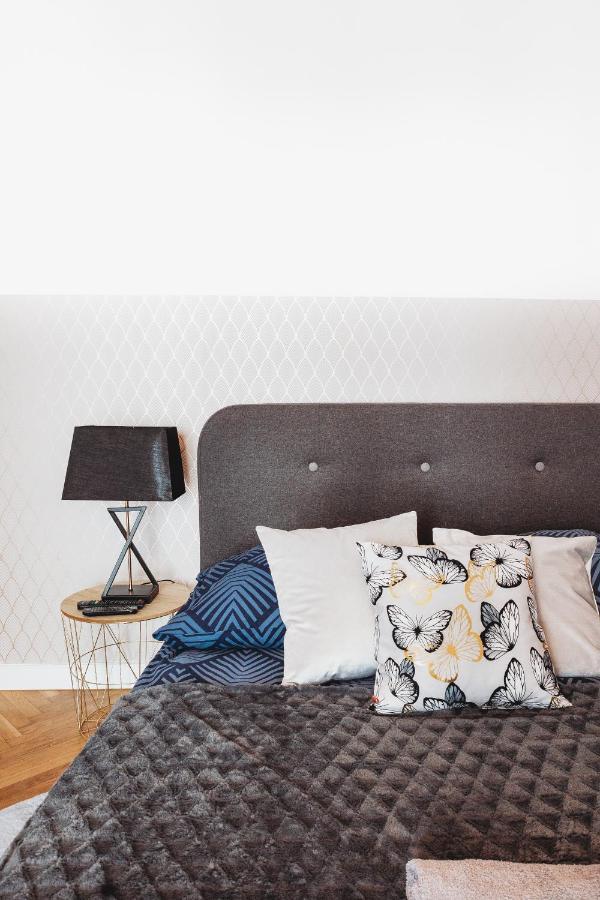 Clicktheflat Jasna Palace Of Culture Apart Rooms Warsaw Ngoại thất bức ảnh